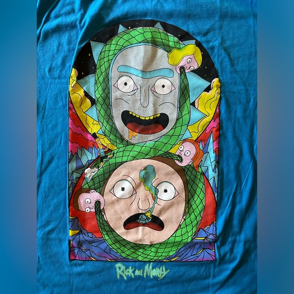 NWT Rick And Morty Infinity Snake T-Shirt size Medium Hot Topic 🆕 - Picture 3 of 7